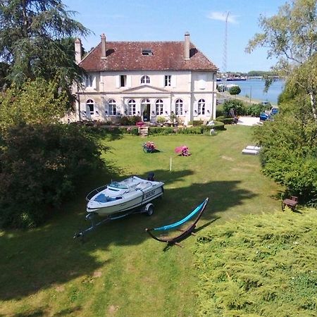 Demeure De L'Ile Rollet Hotel Saint-Jean-de-Losne Kültér fotó