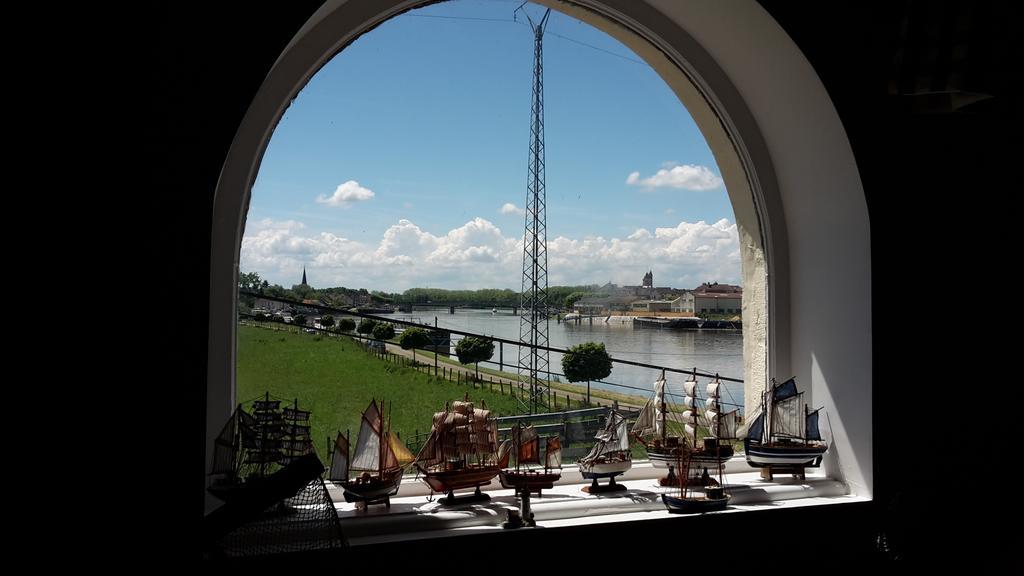 Demeure De L'Ile Rollet Hotel Saint-Jean-de-Losne Kültér fotó